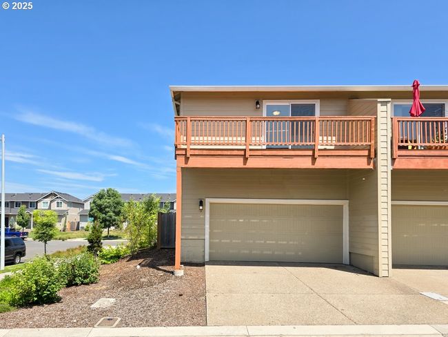 2220 Se 16 Th St, House attached with 3 bedrooms, 3 bathrooms and 2 parking in Gresham OR | Image 26