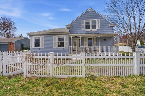 77 Majestic Ave, Warwick, RI, 02888-2358 | Card Image