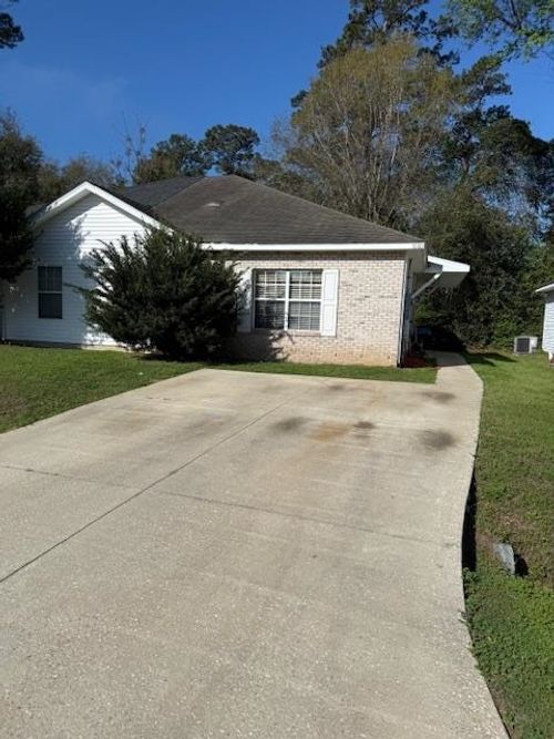 1680 Corey Wood Circle, TALLAHASSEE, FL, 32304 | Card Image