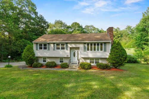 1116 Mammoth Rd, Pelham, NH, 03076-2194 | Card Image