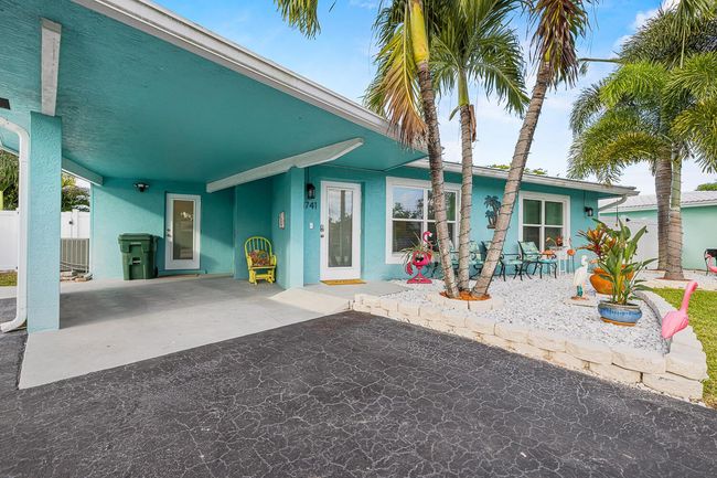 1741 Nw 39 Th St, House other with 3 bedrooms, 2 bathrooms and null parking in Oakland Park FL | Image 4