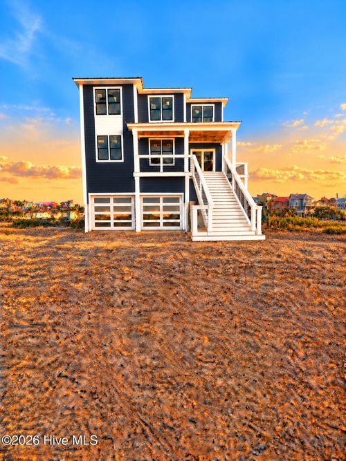 223 Grandview Dr, Sneads Ferry, NC, 28460-7530 | Card Image