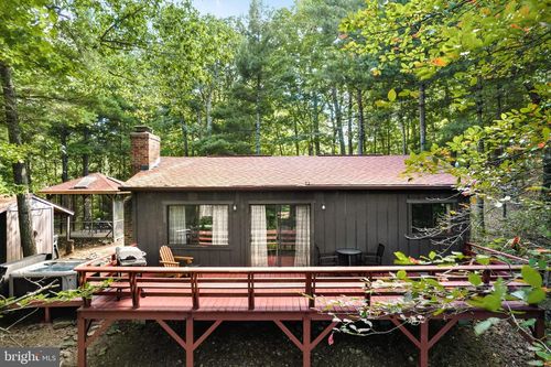 236 Judd Ln, MOUNT JACKSON, VA, 22842-3437 | Card Image