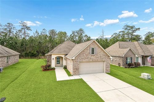 525 Oakley Blvd, Pearl River, LA, 70452-6301 | Card Image