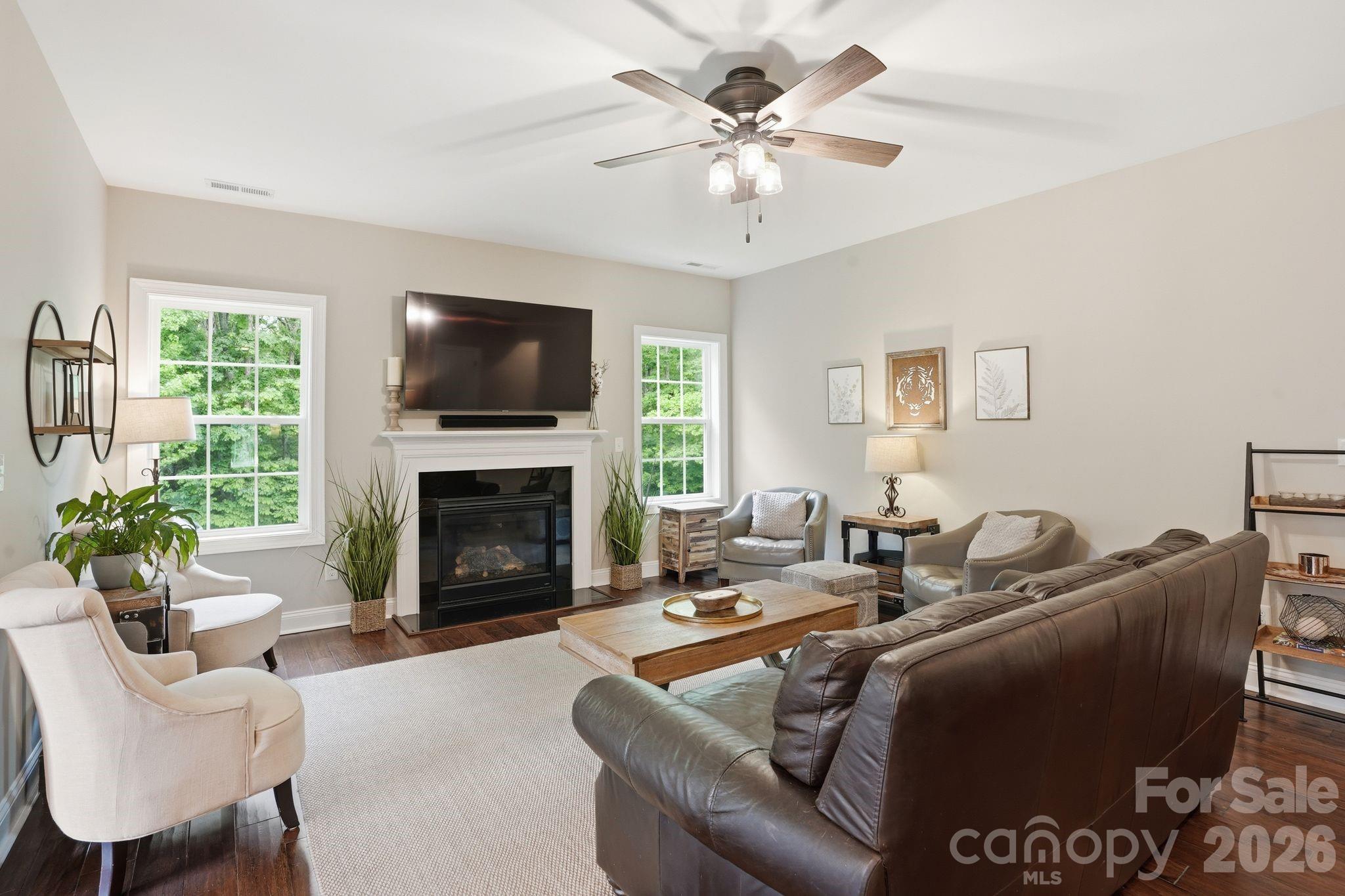 Residential in Clover 3