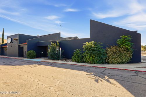 a-250 W Amador, Las Cruces, NM, 88001 | Card Image
