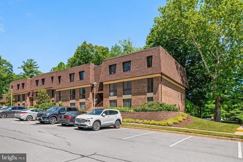 302-5245 W Running Brook Rd, COLUMBIA, MD, 21044-1790 | Card Image