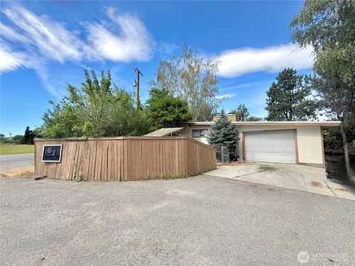 63 Kermel Rd, Omak, WA, 98841-9739 | Card Image
