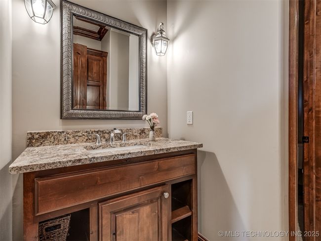 5500 S 329 Th East Ave, House other with 3 bedrooms, 5 bathrooms and null parking in Broken Arrow OK | Image 33
