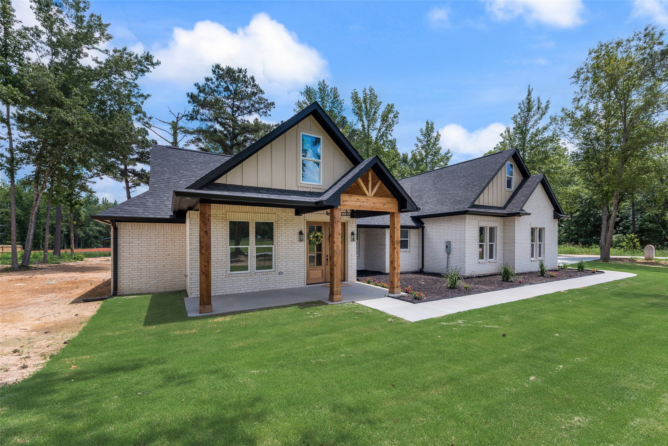 Residential in Lindale 3