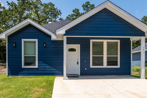 301 Harris Blvd, Malakoff, TX, 75148 | Card Image