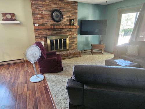 307-311 Prairiewood Cir S, Fargo, ND, 58103-4621 | Card Image