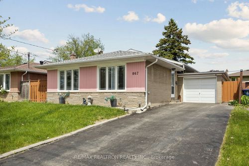 867 Scarborough Golf Clu Road, Scarborough, ON, M1G1J4 | Card Image