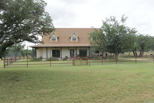 12700 S Us Highway 83, Junction, TX, 76849-6210 | Card Image