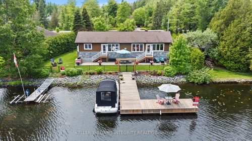 6451 Aston Rd, Manotick, ON, K4M1B3 | Card Image