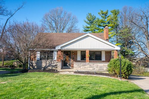 3847 Maywood Ct, Cincinnati, OH, 45211-4424 | Card Image