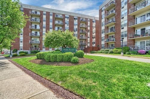 2r-35 Park Ave, Suffern, NY, 10901-5524 | Card Image