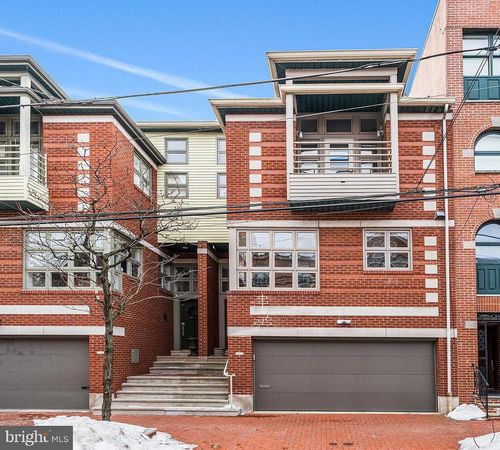 114 Bainbridge St, PHILADELPHIA, PA, 19147-2402 | Card Image