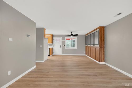 406 2nd St, Asotin, WA, 99402-0110 | Card Image