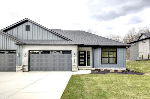 107 Roanoke St, Mount Vernon, OH, 43050-7801 | Card Image