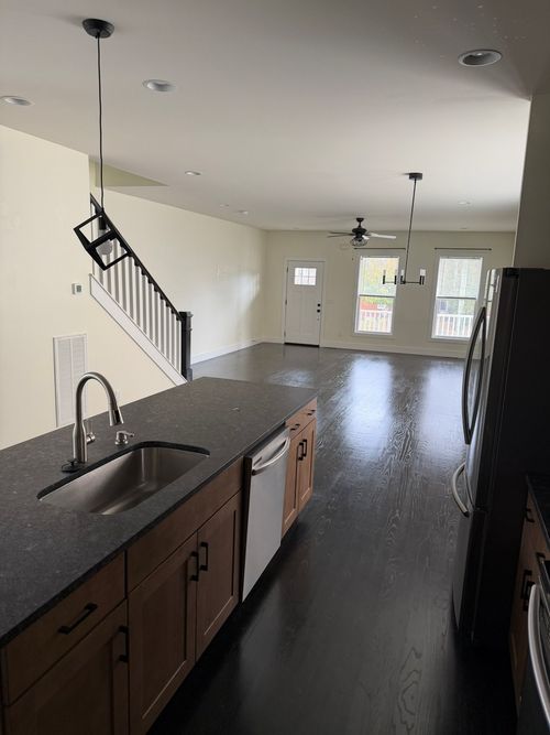 2116 Riverside Dr, Nashville, TN, 37216-4022 | Card Image