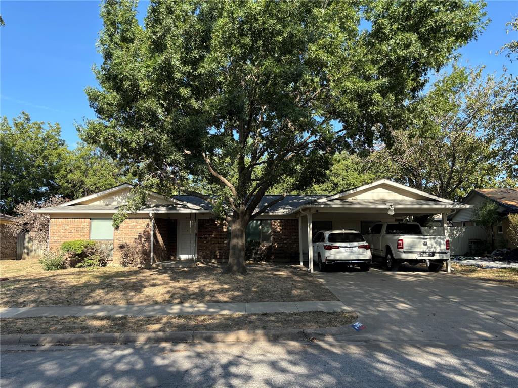 Ruidoso Dr, Saginaw, TX 76179