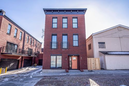 232 E Southgate St, Newport, KY, 41071 | Card Image