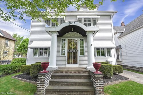 6611 Fleet Ave, Cleveland, OH, 44105-3418 | Card Image