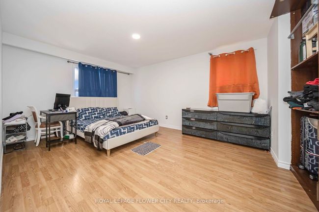 433 Hansen Rd N, House other with 4 bedrooms, 3 bathrooms and 2 parking in Brampton ON | Image 21