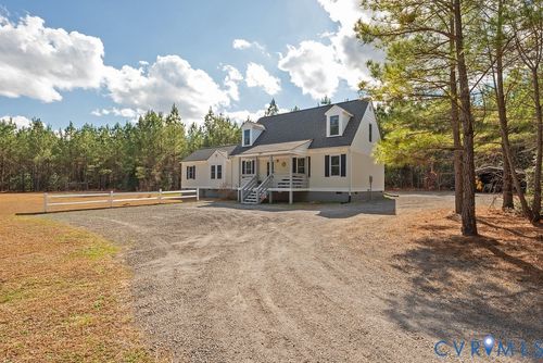 19001 Old Stage Road, Dinwiddie, VA, 23841 | Card Image