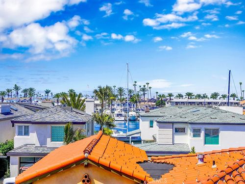 107 Via Dijon, Newport Beach, CA, 92663 | Card Image