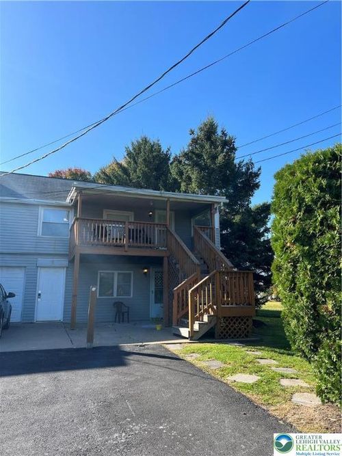 apt-3-8361 Schantz Rd, Breinigsville, PA, 18031-1515 | Card Image