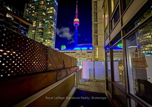 203-10 Navy Wharf Court, Toronto, ON, M5V3V2 | Card Image