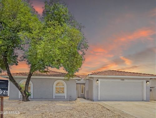 2826 W Northview Ave, Phoenix, AZ, 85051-7587 | Card Image