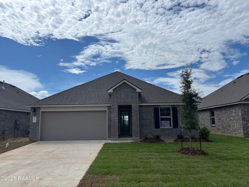1511 Highland Dr, New Iberia, LA, 70560-0943 | Card Image