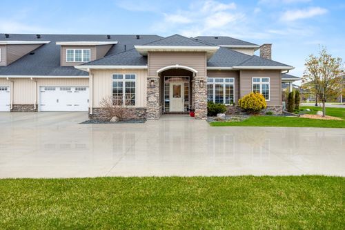 5010 Prosperity Way S, Fargo, ND, 58104-7567 | Card Image
