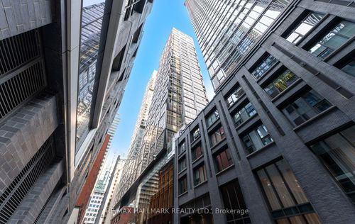 1114-35 Mercer St, Toronto, ON, M5V0V1 | Card Image