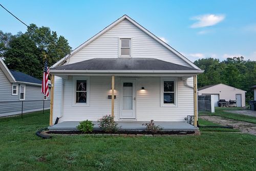 718 Dixie Ave, Troy, OH, 45373-4212 | Card Image