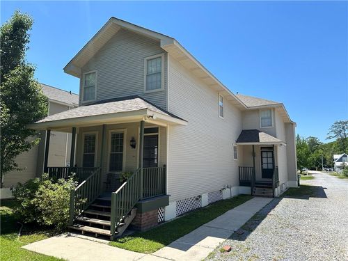 804 Carroll St, Mandeville, LA, 70448-5115 | Card Image