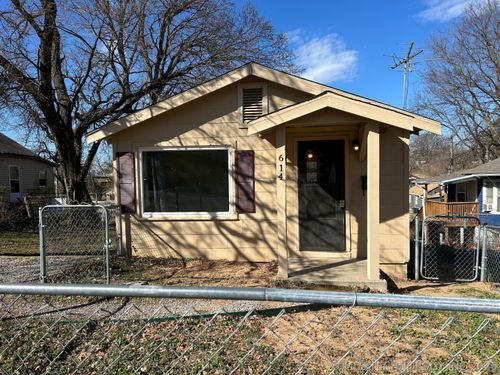 614 N Wilson Ave, Sand Springs, OK, 74063-6834 | Card Image