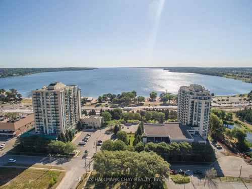 908-65 Ellen St, Barrie, ON, L4N3A5 | Card Image