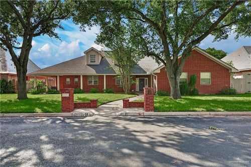 7029 N 1st Street, Mcallen, TX, 78504 | Card Image