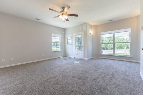 434 Rick Mccormick Dr, La Vergne, TN, 37086-1706 | Card Image