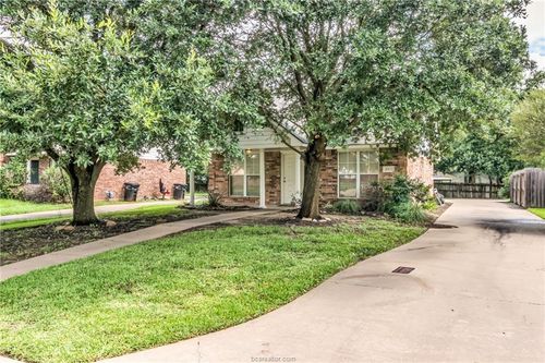 2411 Pintail Loop, College Station, TX, 77845-4316 | Card Image