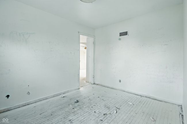 3706 Baltimore Ave, House other with 2 bedrooms, 1 bathrooms and null parking in Indianapolis IN | Image 7