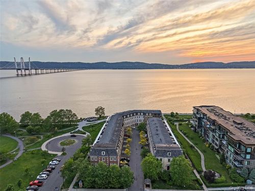 12 Rivers Edge Dr, Tarrytown, NY, 10591-7505 | Card Image
