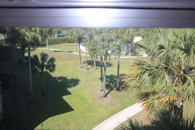 APT-401 - 3507 Village Blvd, Condo with 2 bedrooms, 2 bathrooms and null parking in West Palm Beach FL | Image 6