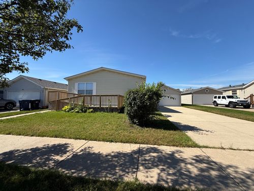 322 Lilac Ln, Matteson, IL, 60443-2880 | Card Image