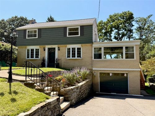 7177 Shannon Rd, Verona, PA, 15147-2545 | Card Image