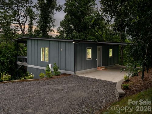 20 Cane Creek Ln, Fairview, NC, 28730-7705 | Card Image
